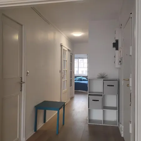 Tour Eiffel Two-bathroom Two-bedroom Loggia Spacious Quiet Brand-new Apartment Paris