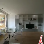Apartmán Eiffel Tower Spacious 2-bedroom, 2-bathroom Quiet Apartment, Elegant And Peaceful