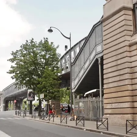 Tour Eiffel Two-bathroom Two-bedroom Loggia Spacious Quiet Brand-new Lägenhet Paris