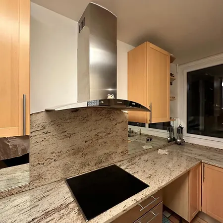 Tour Eiffel Two-bathroom Two-bedroom Loggia Spacious Quiet Brand-new Lägenhet Paris