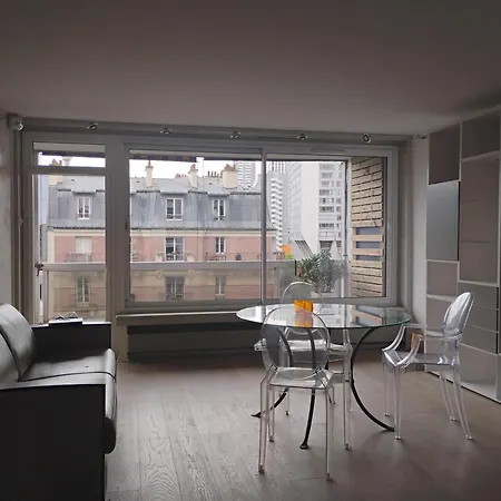 Tour Eiffel Two-bathroom Two-bedroom Loggia Spacious Quiet Brand-new