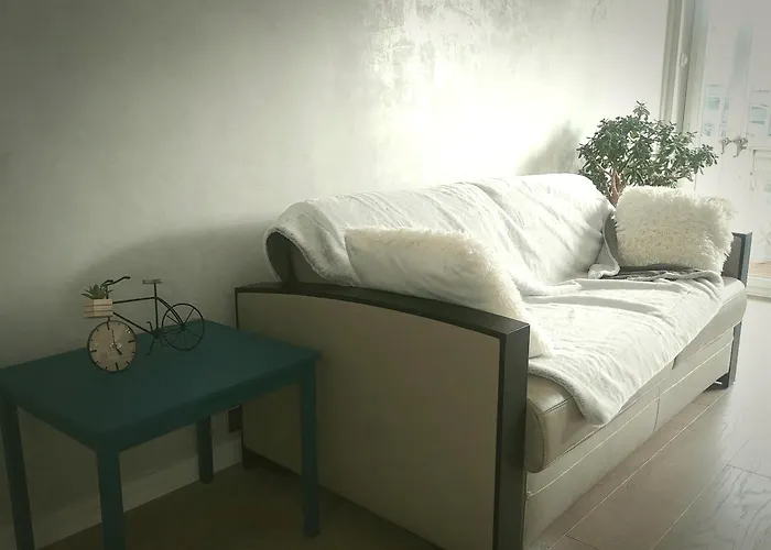 شقة Eiffel Tower Spacious 2-Bedroom, 2-Bathroom Quiet Apartment, Elegant And Peaceful